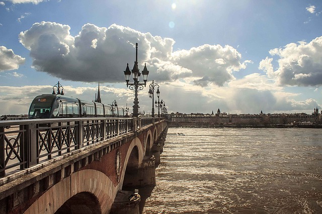 Bordeaux France bridge